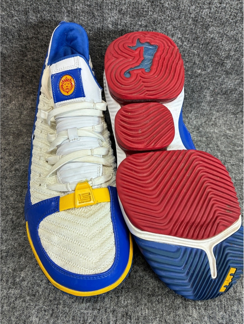 Nike LeBron 16 Superman SuperBron CD2451-100 Men US 10.5